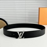 Lv。商务休闲、正装均可佩戴！3.8Cm 最新款扣头，抛光扣头、时尚潮流