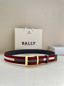 特 官网同步 专柜品质 皮带采用:标志性经典原版条纹布配双面原版牛皮 底卡其色带 宽3.4Cm 搭配进口原版gancio精品新款五金 低调奢华 独树一帜的休闲风