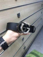 配送专柜包装 打孔针 专柜同款、实拍专柜官网，尺寸:38Mm，原版立体Gg间色，极富设计美感 ，采用进口小牛皮，清晰美观，皮质软，手感舒适，档次高。高清实拍品质