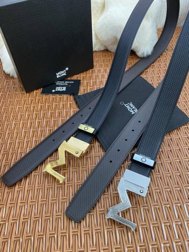品名：万宝龙 Montblanc 原单 材质：原单牛皮腰带 百分百头层牛皮腰带保证真皮，24K纯钢扣，专柜原单品质、做工精细，时尚大牌，送人自用首选 包装： 请