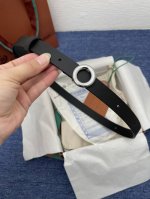 品牌：Loro Piana 诺悠翩雅 特 正品尺寸经典男士休闲腰带，柔软alsavel制成，镀钯金属扣带有loro Piana标志 全新推出 面