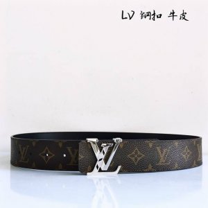 特 Lv[正] 男士腰带宽度4.0 进口双面牛皮 简单大方 佩戴效果非常不错 送礼自用最佳推荐