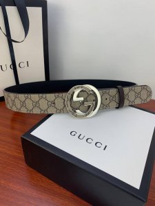 宽度4.0 Cm Gucci Supreme高级人造帆布腰带配以Interlocking G嵌入本色帆布带钢扣 黑色 咖啡色Gg Supreme高级人造帆布，配