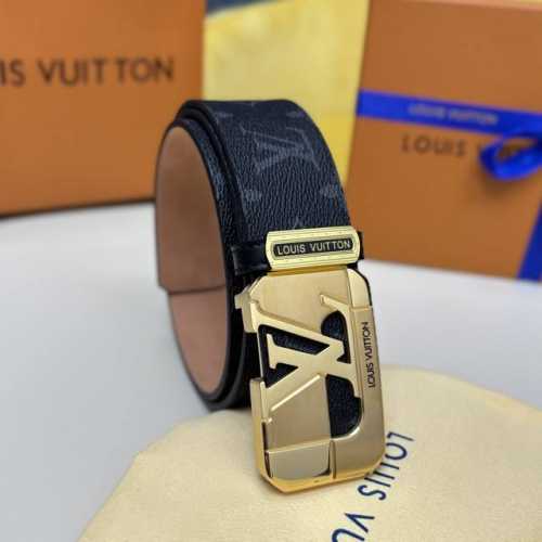 高端品质，实物拍摄 配全套包装 品牌：驴家最新款 扣头材质：精品实心钢扣 带身材质正面：40Mm宽度采用双面进口原版皮腰带。真空电镀五金扣头实物拍摄 一等一好质