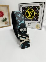 品名：Lv..路易..威登 材质：原单牛皮腰带 百分百头层牛皮腰带保证真皮，24K纯钢扣，专柜原单品质、做工精细，时尚大牌，送人自用首选 包装： 请认准如图专柜