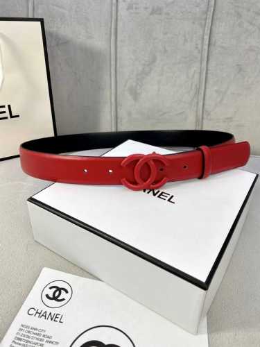 特 宽度3.0Cm Chanel 香奈儿 女士腰带 小牛皮 支持nfc芯片官方网站链接扫码验证、经典扣头 内侧cnc走光处理 边角手感圆润配有烤漆金属钢扣。