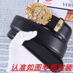 品名：Versace.范思哲原单 材料：百分百头层牛皮，保证真皮。24K纯钢扣双面可用专柜同等质量， 送人自用首选 包装： 请认准如图专柜包装，