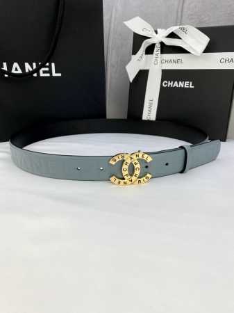 宽度3.0Cm Chanel 香奈儿 进口柔软小牛皮金 银色花纹金属精品钢扣。 - 点击图像关闭