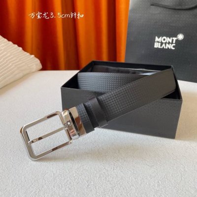 特 万宝龙 Montblanc家持续其一贯的高雅，绅士，精致的风格，进口小牛皮。手感细腻柔软。纯铜精品，男士必备！宽度：3.5Cm。