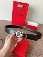 特 Ferragamo.菲拉格慕 全套新款包装 宽度3.5Cm 高级定制款男士皮带 双面进口牛皮 可双面使用 自行选择搭配 真材实料 很有质感 时尚经典不失风范