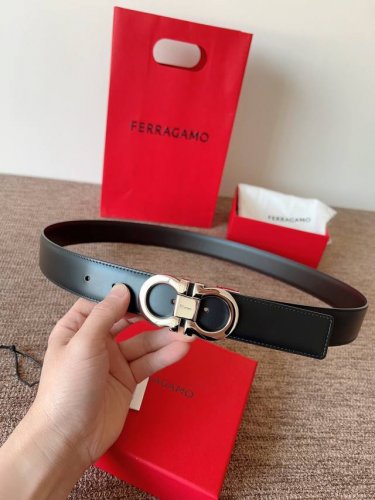 特 Ferragamo.菲拉格慕 全套新款包装 宽度3.5Cm 高级定制款男士皮带 双面进口牛皮 可双面使用 自行选择搭配 真材实料 很有质感 时尚经典不失风范