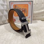 品名：爱马仕.HermèS 原单 材质：原单牛皮腰带 百分百头层牛皮腰带保证真皮，24K纯钢扣，专柜原单品质、做工精细，时尚大牌，送人自用首选 包装： 请认准如