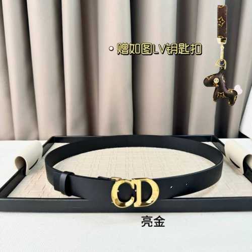 Dior 24早春新款 C D搭扣黄铜腰带扣，女士小牛皮腰带 经典永存 3Cm