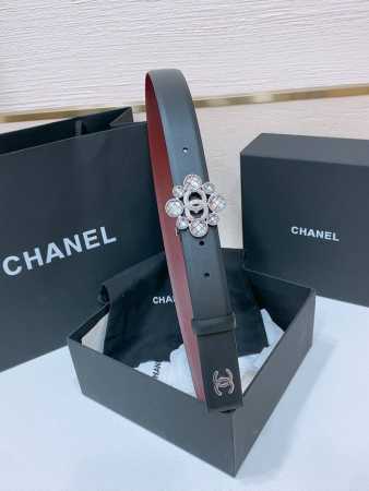 Chanel 春夏新款 小牛皮与黄铜Cc搭扣 精致细腻 光滑优雅 3.0Cm - 点击图像关闭