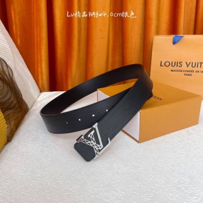 Louis Vuitton ：经典原单品质，经典水波纹面平纹底，原单精品钢扣，精工制作，细节看图，实物拍摄，高端奢华，宽度4.0Cm