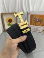 品名：爱马仕.HermèS 自动带 材质：原单牛皮腰带 百分百头层牛皮腰带保证真皮，24K纯钢扣，专柜原单品质、做工精细，时尚大牌，送人自用首选 包装： 请认准