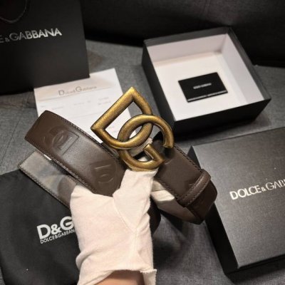 特P230 Dg ，杜嘉班纳，宽4.0Cm， 新款 Dg徽标小牛皮腰带 搭扣下方点扣开合，进口原版牛皮搭配Dg简约扣，时尚百搭
