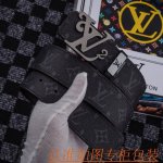 品名：Lv路易斯登原单 材料：百分百头层牛皮，保证真皮。专柜原单品质、做工精细，送人自用首选 包装： 请认准如图专柜包装，赠送打孔器，银联发票，宽度3.8Cm