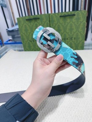 高端品質，實物拍攝 DDD 配全套圖中包裝 DDD 品牌：Gucci DDD 扣頭材質：100%雙色純銅扣 DDD 帶身材質正面：38Mm寬度原版專用印花革料配