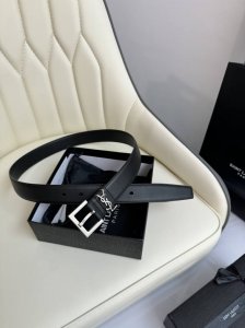 特 Saint Laurent 圣罗兰女士腰带皮带 原厂真金电渡扣头，意大利原厂皮，宽3.0Cm，代购级。