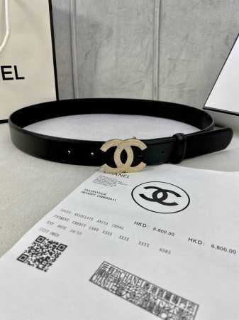 宽度3.0Cm Chanel 香奈儿 经典款平纹 两面牛皮搭配 金 银 色镶钻钢扣。 - 点击图像关闭