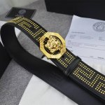 范思哲 ，宽4.0Cm， 原单货，专柜同款、实拍图，带身采用原厂进口原版皮镶满纯铜柳丁，.牛皮，结合精致的美人图扣头，时尚与美的聚焦，触碰手感舒适，有质感，清晰