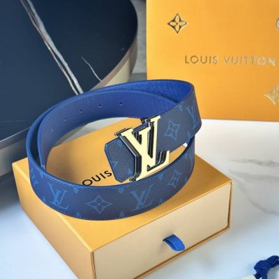 原版包裝 L0Uis Vuitt0N 專櫃最新升級版本 寬度40毫米 精湛工藝定制帆布面料襯托進口小牛皮十字紋底 搭配三層三色字母搭扣 雙面用 經典百搭款！