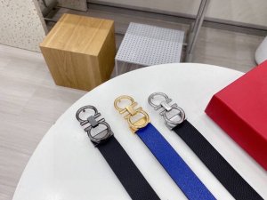 Ferragamo菲拉格慕 一面黑一面兰色正品尺寸3.5Cm意大利原厂进口皮 贸易订单出口意大利 百分百专柜纯铜扣原厂电镀 码数长度可自剪 送礼佳品！正品包装