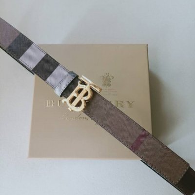 品牌:博柏利 价格 尺寸:带宽30Mm 正品尺寸 五金材质:专柜精品扣，真空电镀，工艺精细 带身材质:天然头层牛皮，质感十足，手感柔软。时尚个性，经典百搭！可自