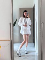 配包装 一盒2 双 Chanel 香奈儿 经典字母Logo Ins超火爆中筒袜，纯棉面料，潮人必备 ，经典配色 个性时尚百搭款，你值得拥有哦