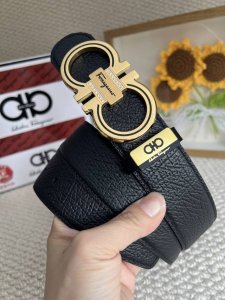 品名：菲拉格幕 原单钻扣 DDD 材质：原单牛皮腰带 百分百头层牛皮腰带保证真皮，24K纯钢扣，专柜原单品质、做工精细，时尚大牌，送人自用首选 DDD 包装：