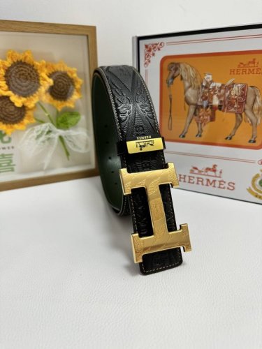 品名：爱马仕.Hermès 原单 材质：原单牛皮腰带 百分百头层牛皮腰带保证真皮，24K纯钢扣，专柜原单品质、做工精细，时尚大牌，送人自用首选 包装： 请认准如