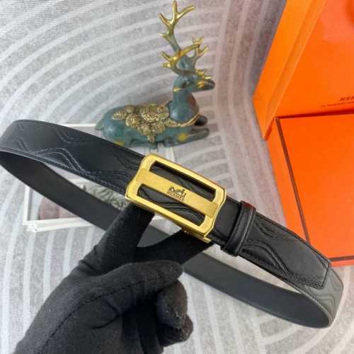 爱马仕 特种皮腰带自动带系列 ，原厂五金精品不锈钢扣，手感柔软舒适 宽3.5Cm。
