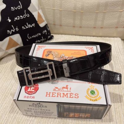 品名：爱马仕.HermèS 原单 材质：原单牛皮腰带 百分百头层牛皮腰带保证真皮，24K纯钢扣，专柜原单品质、做工精细，时尚大牌，送人自用首选 包装： 请认准如