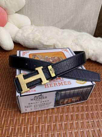 品名：爱马仕.Hermès 原单 材质：原单牛皮腰带 百分百头层牛皮腰带保证真皮，24K纯钢扣，专柜原单品质、做工精细，时尚大牌，送人自用首选 包装： 请认准如 - 点击图像关闭