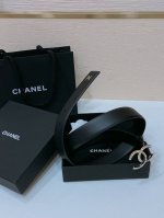 chanel 24C 树脂黑 与 白 水钻金色金属 Logo搭扣 黄铜金属进口胎小牛皮带身 手感柔软 细腻 3.0Cm