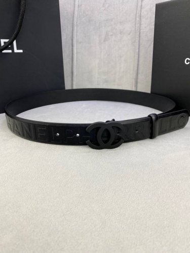 宽度3.0Cm Chanel 香奈儿 进口柔软小牛皮 搭配哑色精品钢扣。