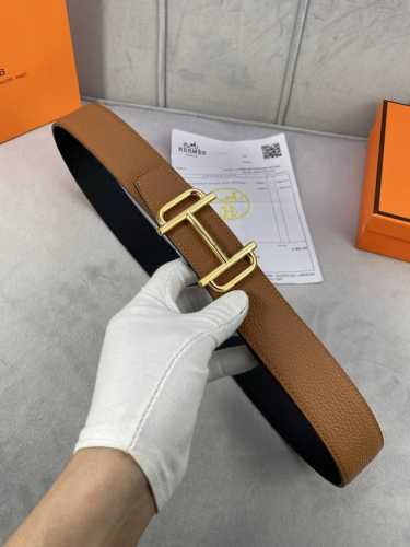 3.8宽 HermèS 爱马仕 专柜同款 精品不锈钢圆形钢扣 双面用腰带 双面头层原版皮 原版车线 原单品质 低调奢华 独树一帜的时尚休闲风格