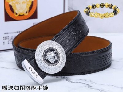 皮带：范思哲.Ver 原单 腰带：百分百头层牛皮，保证真皮。24K纯钢扣双面可用专柜同等质量， 送人自用首选 包装： 请认准如图专柜包装，赠送打孔器，银联发票，