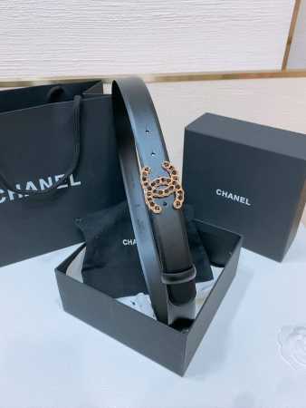 Chanel经典双C皮带腰带 新款Logo扣搭配进口羊皮带身，质感满分，简直身春日里的点睛之笔，皮带直径3.0Cm - 点击图像关闭