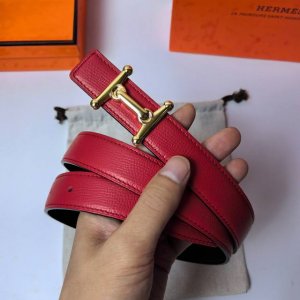 爱马仕 女款 专柜在售爆款 感谢客户反馈实拍图，顶级货2.5CM 自己看细节都有货 码数齐