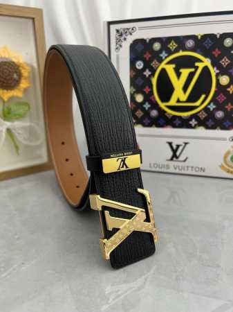 品名：Lv..路易..威登原单 材质：原单牛皮腰带 百分百头层牛皮腰带保证真皮，24K纯钢扣，专柜原单品质、做工精细，时尚大牌，送人自用首选 包装： 请认准如图 - 点击图像关闭