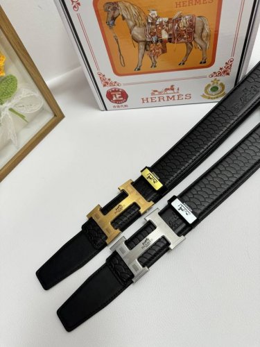 品名：爱马仕.Hermès 原单 材质：原单牛皮腰带 百分百头层牛皮腰带保证真皮，24K纯钢扣，专柜原单品质、做工精细，时尚大牌，送人自用首选 包装： 请认准如