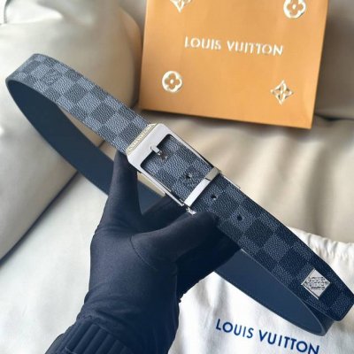 L0Uis Vuitt0N 今季新品 驴家男士原單腰帶 寬度35毫米 定制帆布内衬进口头层小牛皮 搭配全新开模针扣 经久耐用 百搭款