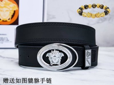 皮带：范思哲.Ver 原单 腰带：百分百头层牛皮，保证真皮。24K纯钢扣双面可用专柜同等质量， 送人自用首选 包装： 请认准如图专柜包装，赠送打孔器，银联发票，