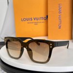 Louis Vuitto*Model Z2455U Size 52口22-145