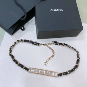 Chanel 镂空 水钻 C H A N E L 金色金属 黄铜材质 字母Logo腰链 重工手工腰链 精致 均码