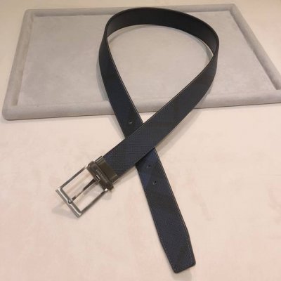 Bu、Rberry 巴宝、莉经典花纹皮带搭配简约Tb旋转扣头、百搭不挑人、两面都能用、可休闲可正式、风格切换自如、送礼首选尺寸3.5Cm 顶级
