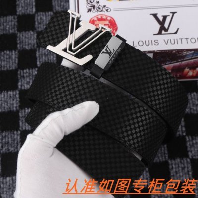 品名：Lv路易斯登原单 材料：百分百头层牛皮，保证真皮。专柜原单品质、做工精细，送人自用首选 包装： 请认准如图专柜包装，赠送打孔器，银联发票，宽度3.8Cm