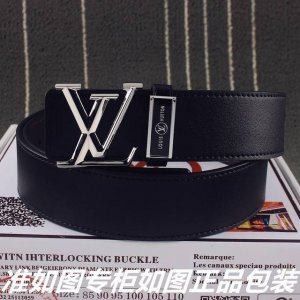 品名：Lv..路易..威登原单 型号：认准如图专柜包装，赠送打孔器材料：百分百头层牛皮，24K纯钢扣格子纹路保证真皮。专柜同等质量， 送人自用首选包装： 请认准